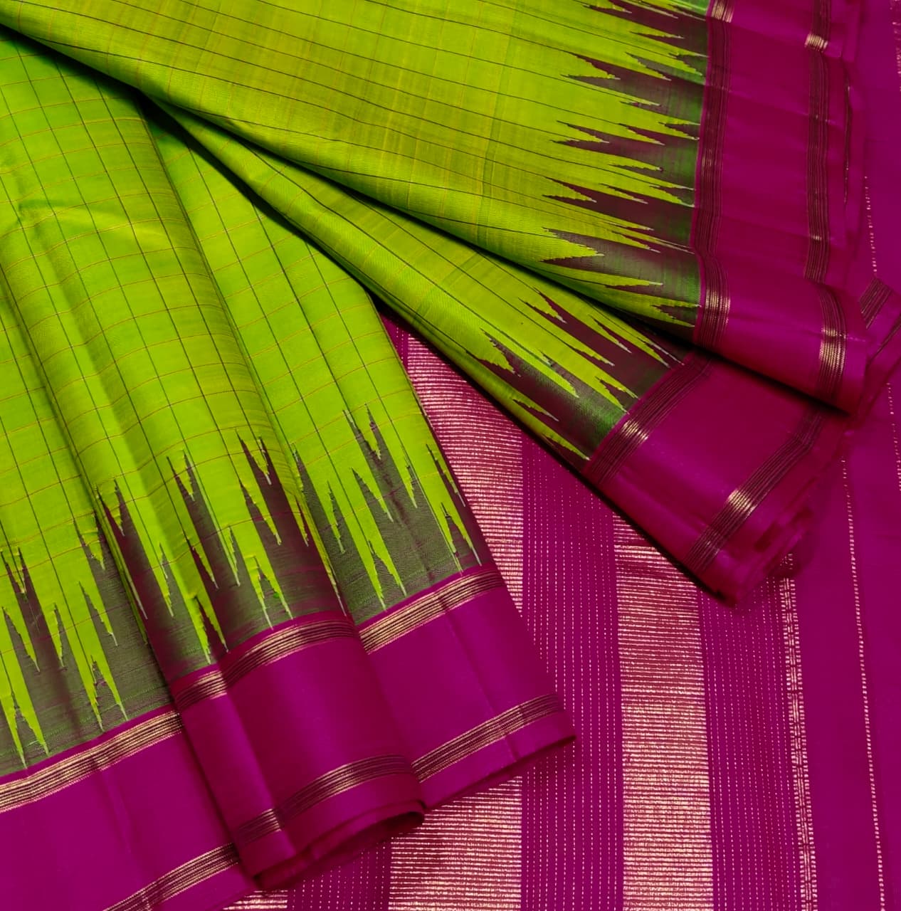 Classic Parrot Green Silk Saree with Contrast Pink Zari Border Design